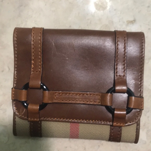 Burberry Handbags - Brand new Burberry flap wallet